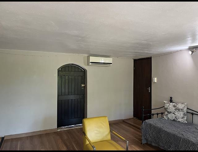 3 BEDROOM SIMPLEX RENTED IN GILLITTS
